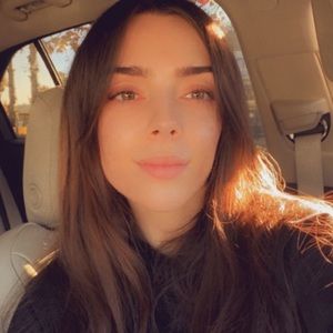 Meet your Posher, Talia